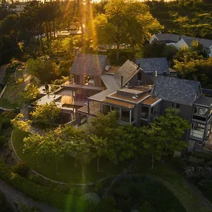 Guest house Spanish Farm Guest Lodge And Villas, Somerset West